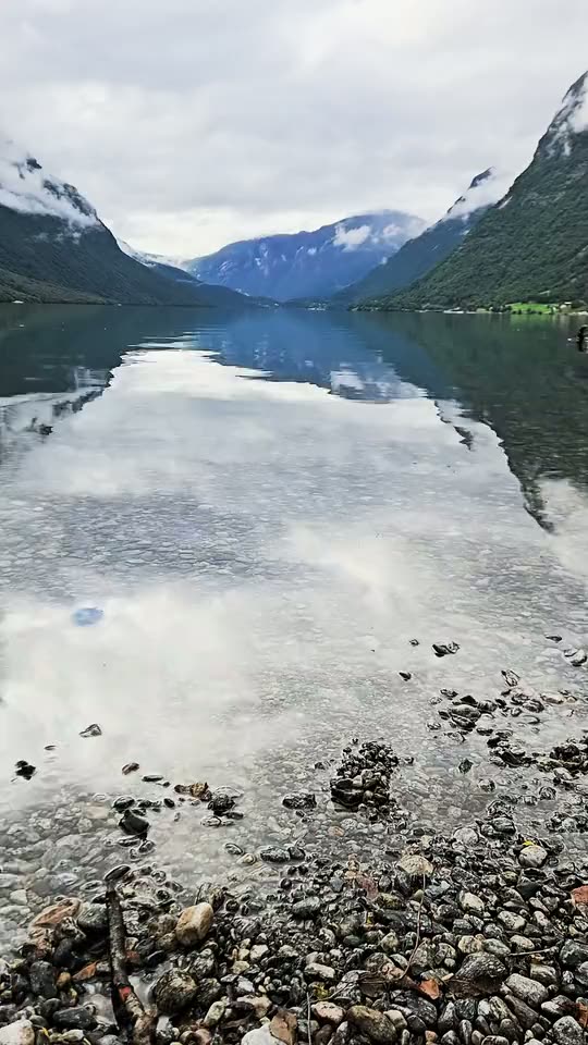 Wonderland sleep sounds app: Norwegian Fog Lake